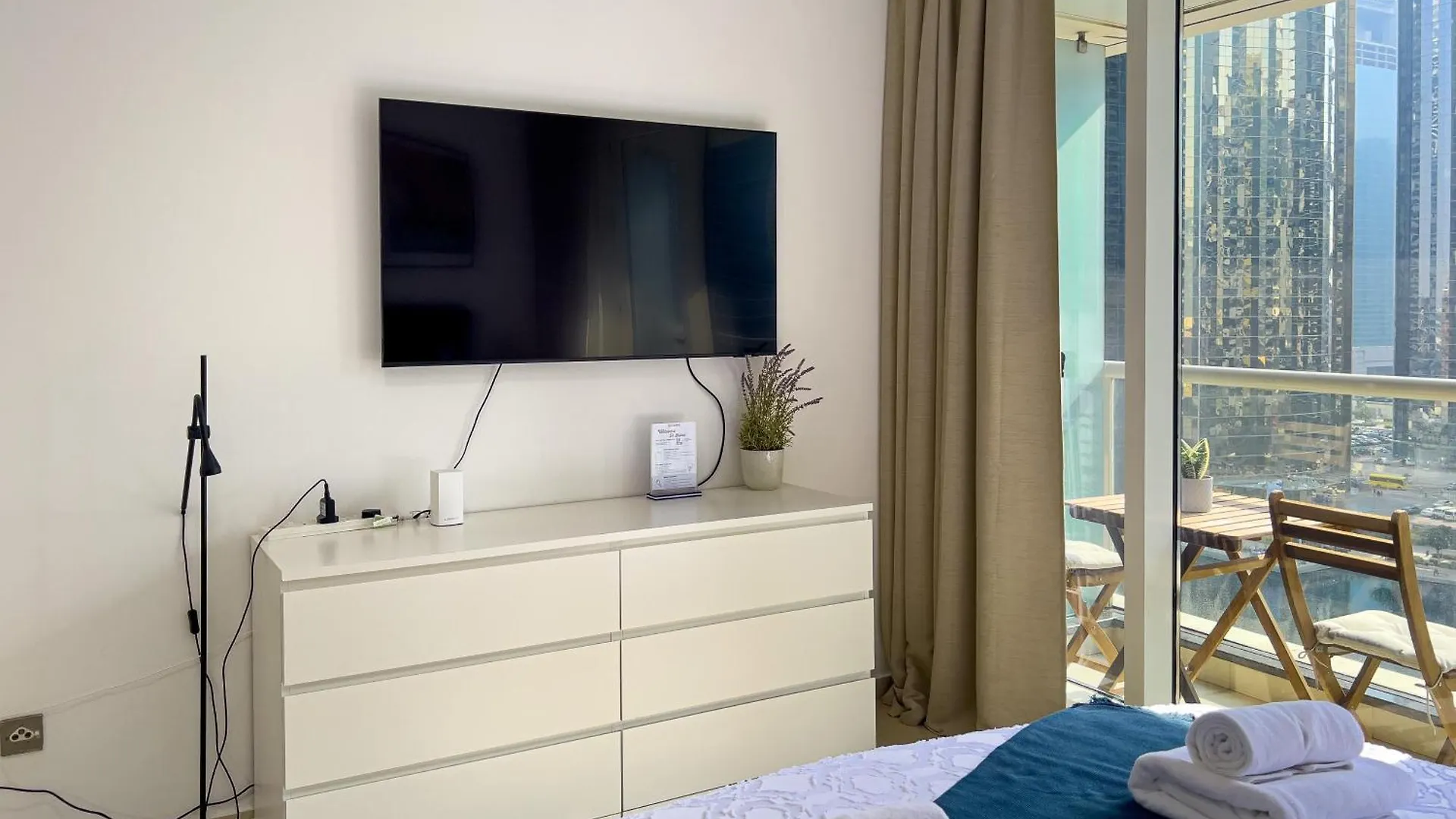 Apartment Lovely Studio At The Arch Tower Jlt Dubai United Arab Emirates