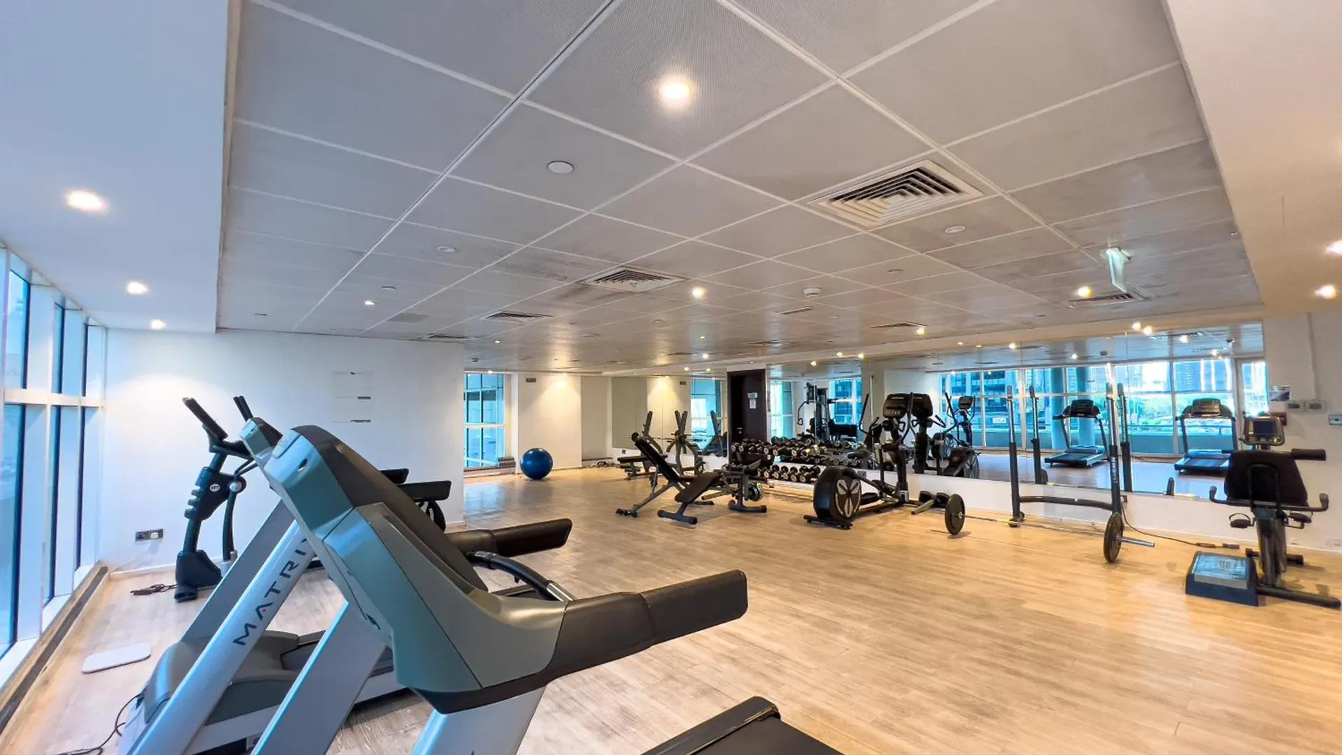 Апартаменты Lovely Studio At The Arch Tower Jlt Дубай